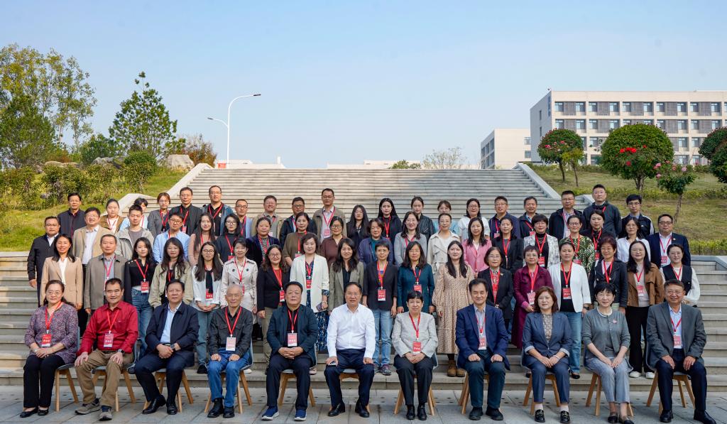 20241012山东省外国文学学会2024年年会5.jpg