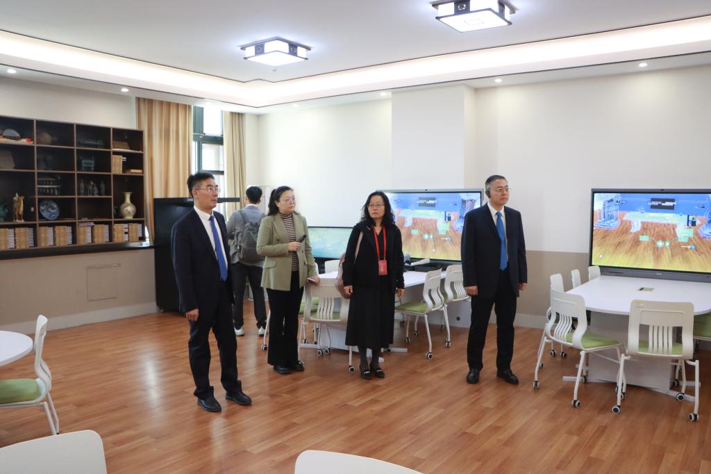 20241121yl88858永利中国师范类专业认证现场考查专家见面会 (9).jpg